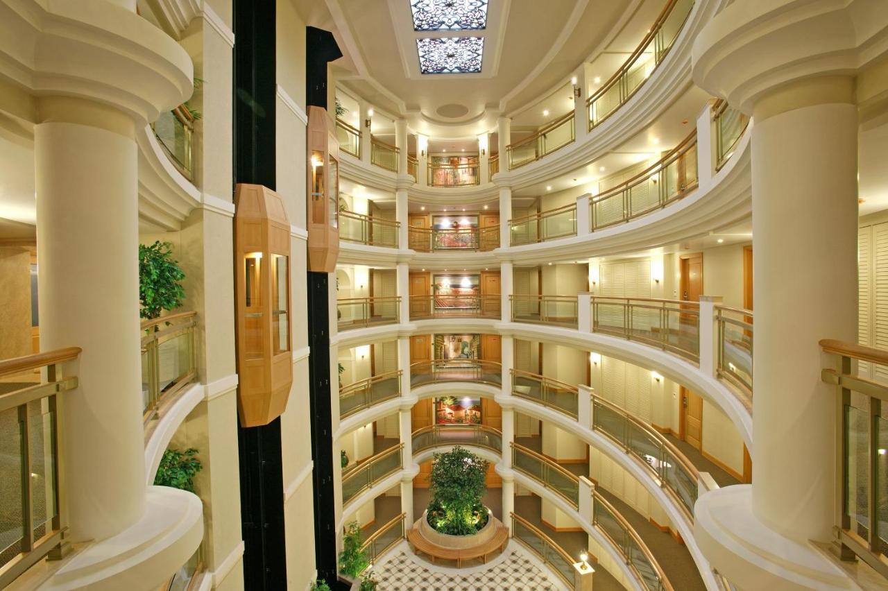 The Imperial Palace Rajkot Εξωτερικό φωτογραφία